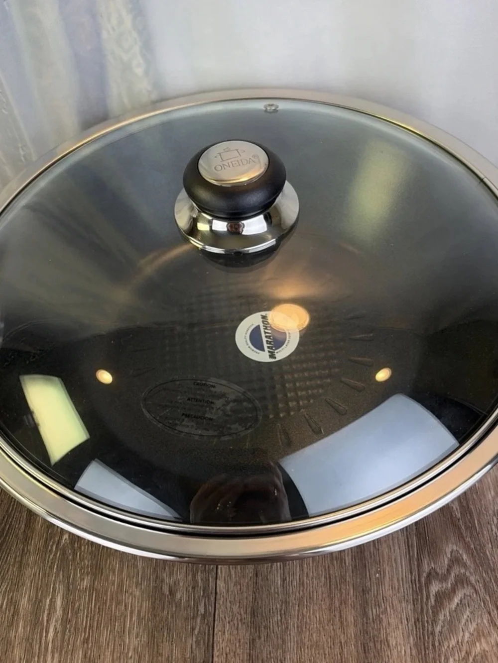 Oneida IMMACULATE COLLECTION 18/10 Heavy Gauge Stainless Steel Wok w/Lid - NEW